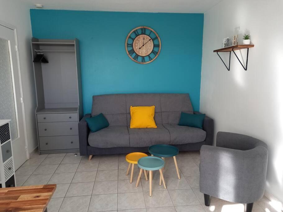 Appart 2/4 Pers Proche Centre Avec Balcon, Parking Narbonne Exterior foto